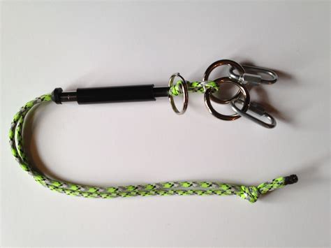 heavy duty lanyard for keys.